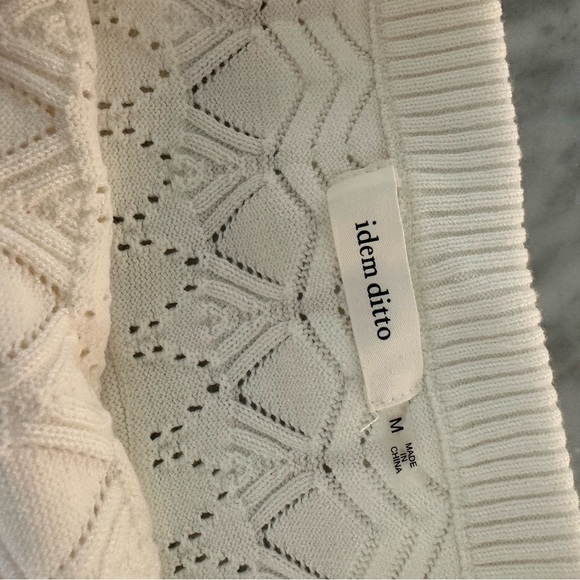 Item Ditto women’s ruffled sweater Tube crop top Medium - Picture 2 of 3